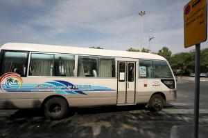 ارائه خدمات حمل و نقلی رایگان ناوگان مینی بوسرانی به ساکنان و گردشگران در روز کیش 