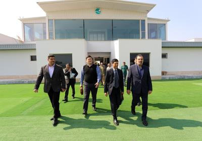 بازدید سفیر هندوستان و وابسته بازرگانی سفارت قرقیزستان از مجموعه ورزشی المپیک کیش 