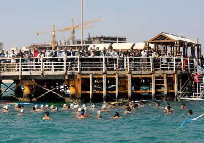 مسابقات شنای آب های آزاد به مناسبت گرامیداشت روز کیش