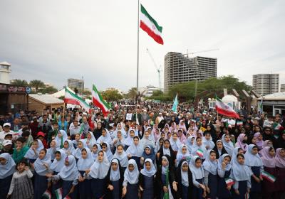 راهپیمایی 22 بهمن در کیش
