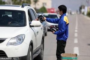 اجرای طرح زیست محیطی توزیع بیش از 6 هزار کیسه جمع آوری پسماند خودرو به مسافران نوروزی